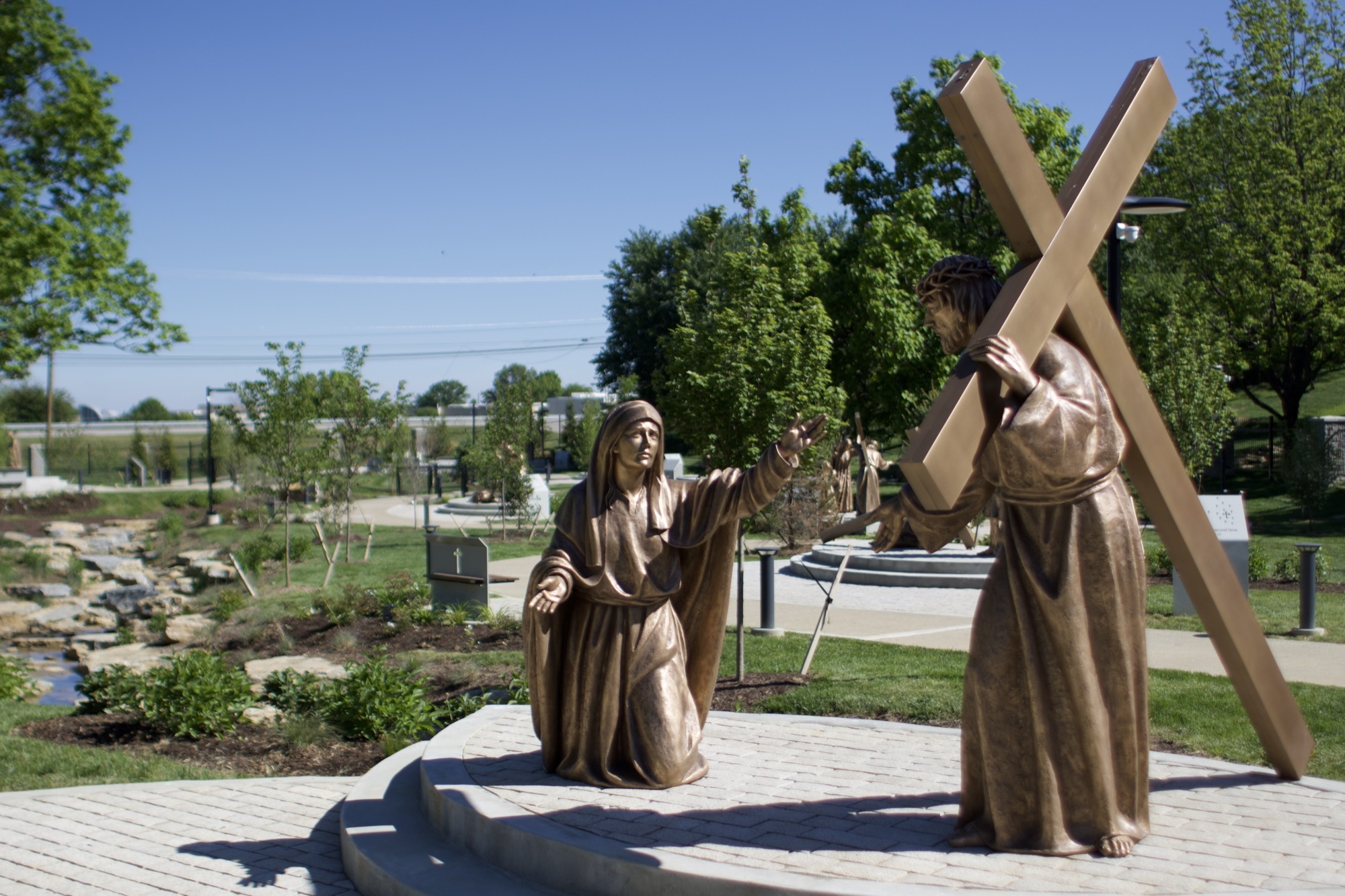 Bronze sculpture of Jesus meeting his mother — Station IV of the Stations of the Cross at the Gardens at St. Patrick’s.